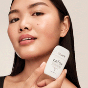 Shark CryoGlow™, FacialPro™ Glow & Depuffi™ Stand Bundle